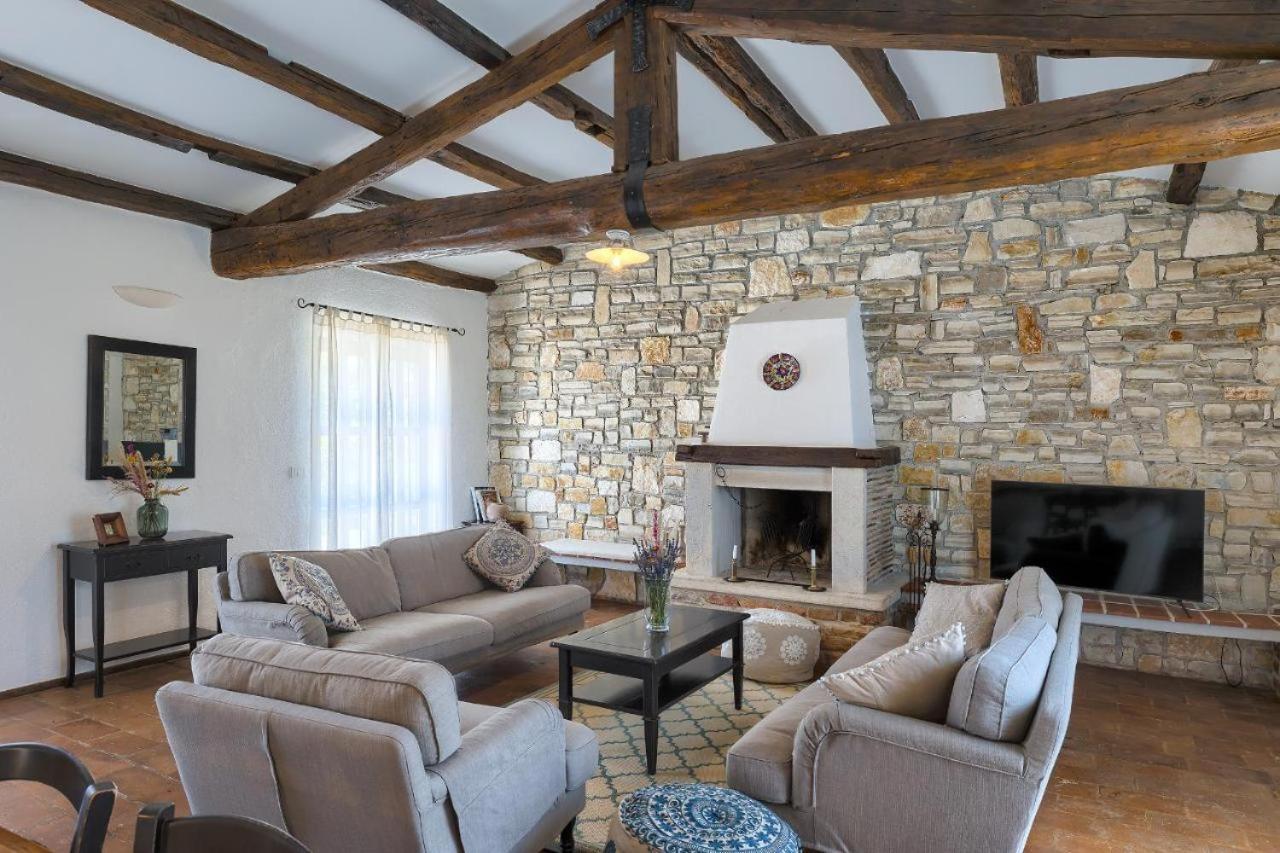 Villa Leopoldo By Istrian Country Houses Barat  Extérieur photo