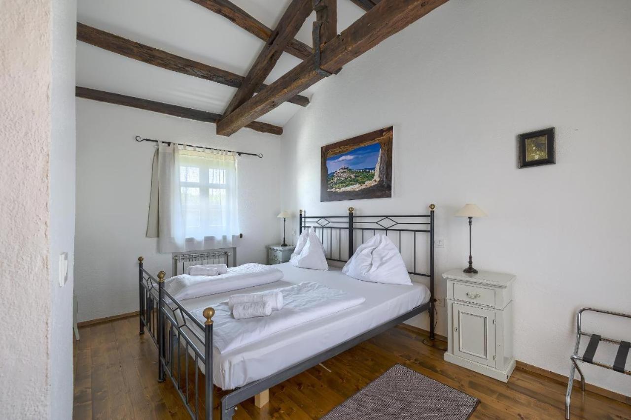 Villa Leopoldo By Istrian Country Houses Barat  Extérieur photo