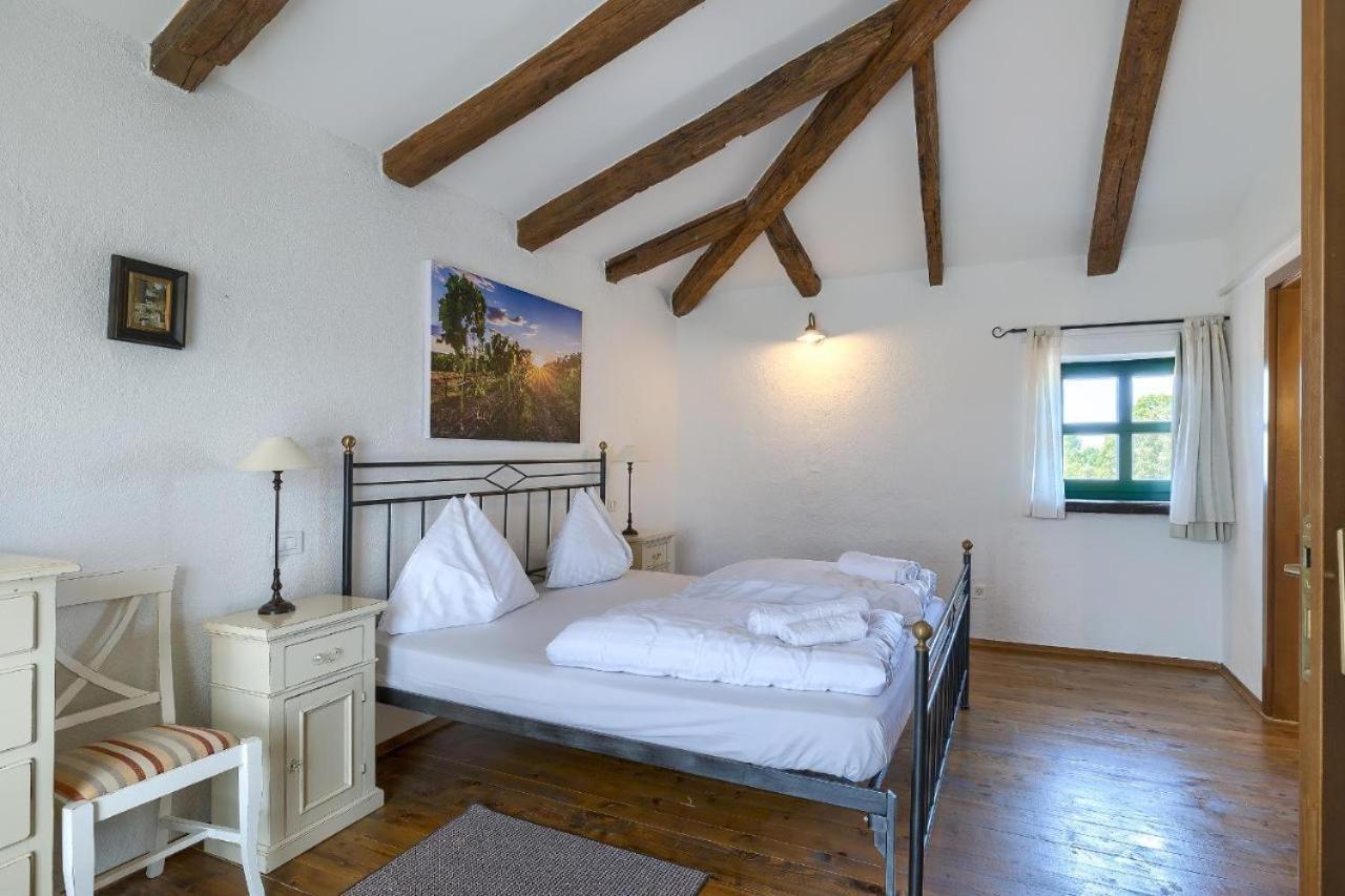 Villa Leopoldo By Istrian Country Houses Barat  Extérieur photo