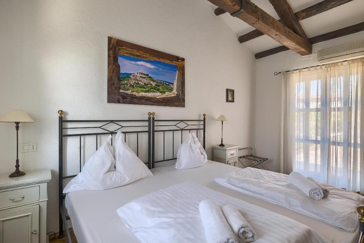 Villa Leopoldo By Istrian Country Houses Barat  Extérieur photo