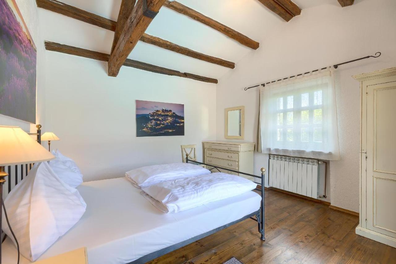 Villa Leopoldo By Istrian Country Houses Barat  Extérieur photo