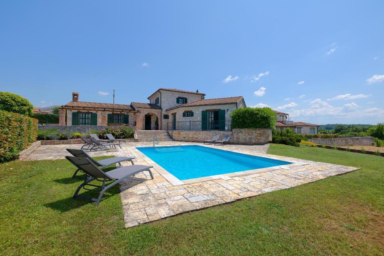 Villa Leopoldo By Istrian Country Houses Barat  Extérieur photo